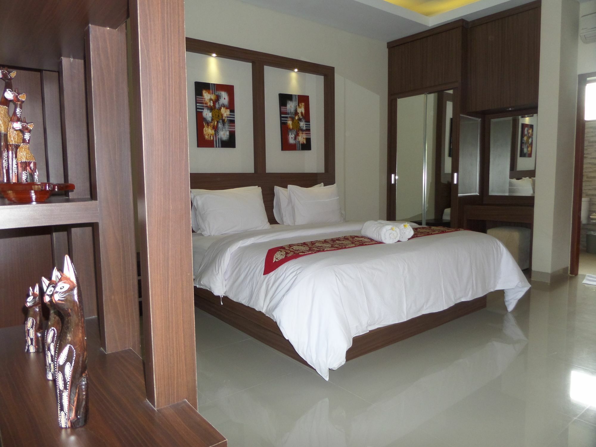 קוטה לומבוק Royal Majesty Villas מראה חיצוני תמונה